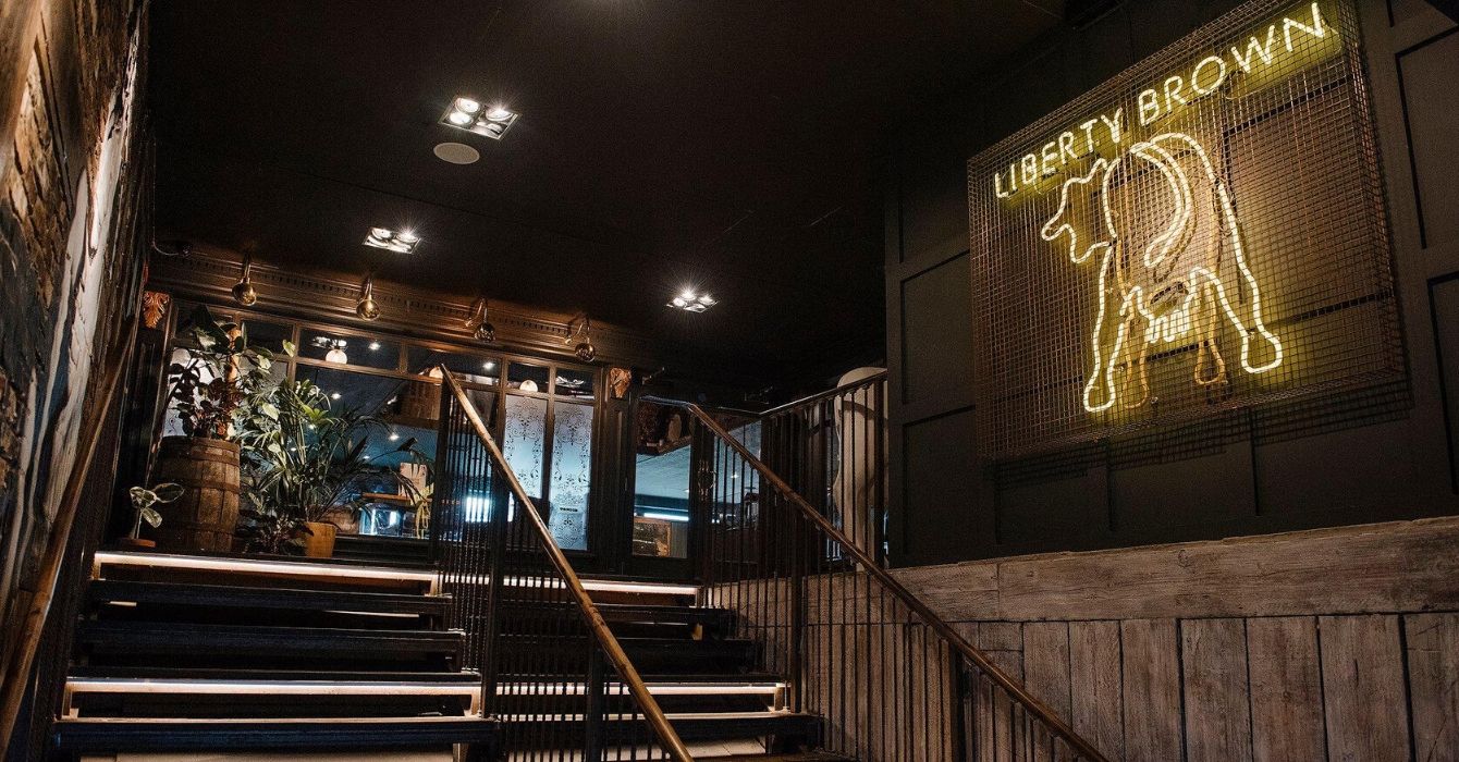 Liberty Brown Pizza House, Bar & Grill