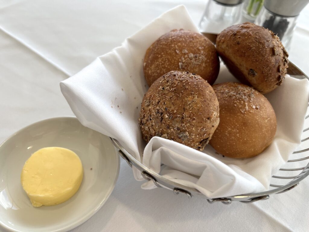 1910 Spanish city bread and butter