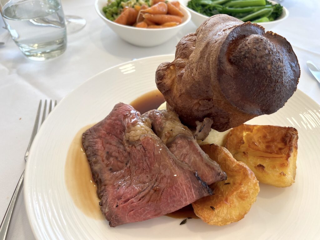 1910 Spanish city Sunday roast beef