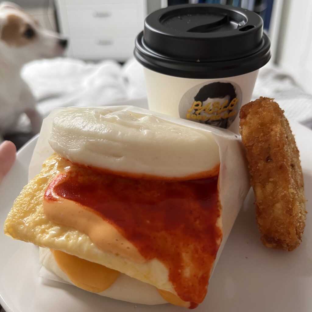 Pablo eggs-go-bao